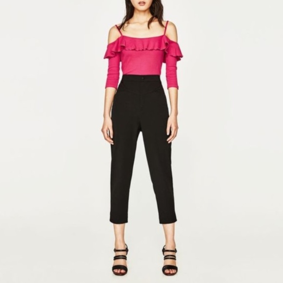 Zara Tops - ZARA PINK COLD SHOULDER RUFFLE TOP